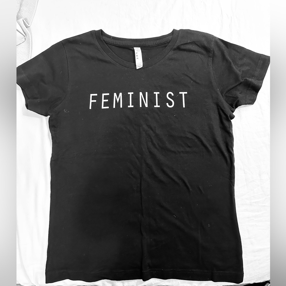 Feminist T-Shirt (SZ Small)
